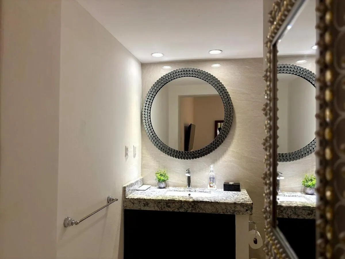 A Hideaway In Playacar - Private, Comfortable And Chic Playa del Carmen Apartment